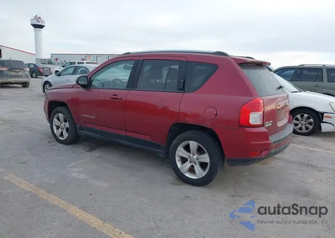 2012 Jeep Compass Latitude z USA, uszkodzony, nr VIN 1C4NJDEB4CD616527